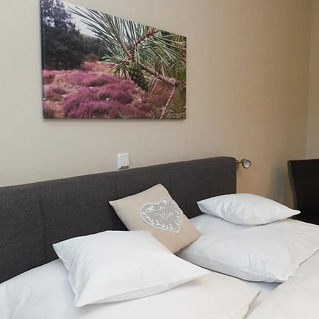 Hotel Boardinghouse Alte Bank Wollstein Esterno foto